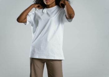 Blanc Staple Signature Tee minimalist