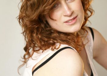 Elise Riley editorial