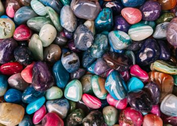 gemstone meanings chart