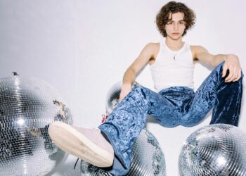 men flared jeans style