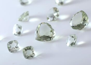 modern gemstone jewelry