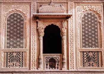 OldSoulAHFront 360x.jpg detail
