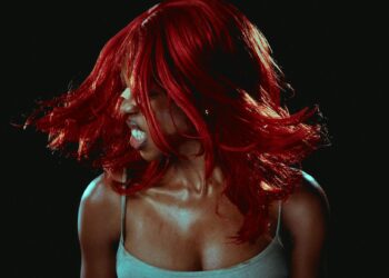 Tyra Banks confident pose