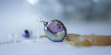 unique pearl diamond necklace