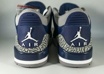Air Jordan 5 Metallic sneakers