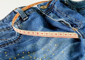 baggy jeans outfit inspiration