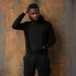 black sweatpants outfit