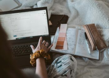 blogger building email list