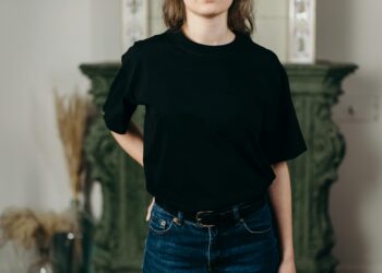 Capitalism T Shirt Black street style