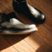 chelsea boots stretching