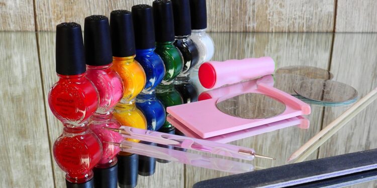 2026 chrome nails