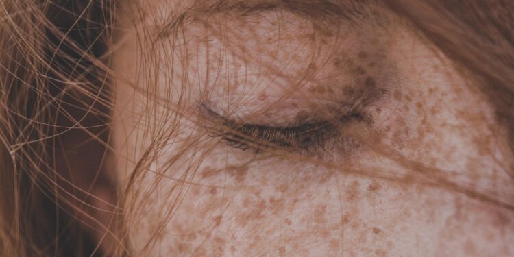 clear skin moisturizer texture