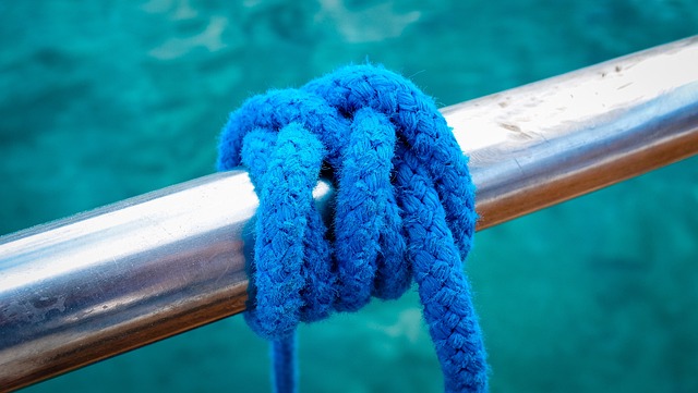 Close-up of the knot detail on the Levi's Baby Brooklyn Knot Bag strap.