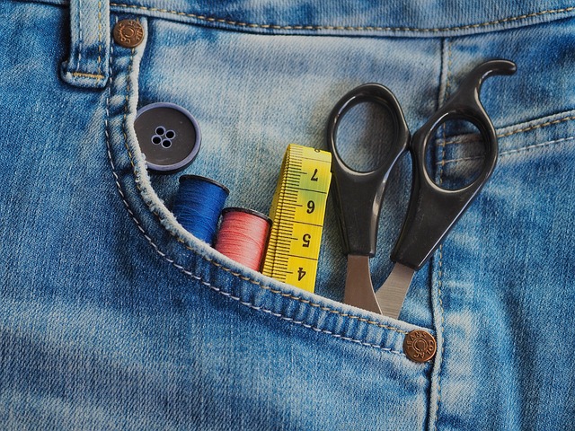 Diagram showing how to measure a belt for proper sizing