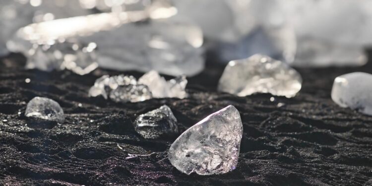 The Ultimate Guide to Diamond Clarity Grades