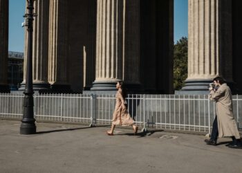 fashion documentary scene style
