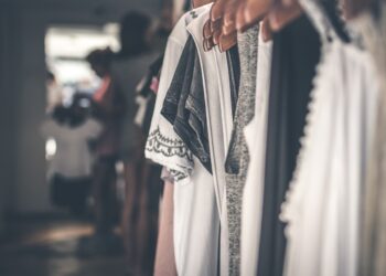 The Best Fashion Podcasts for Staying Ahead of Trends
