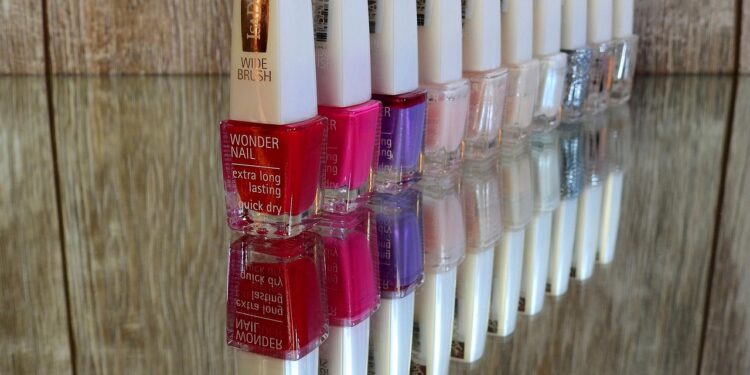 festive nail art designs