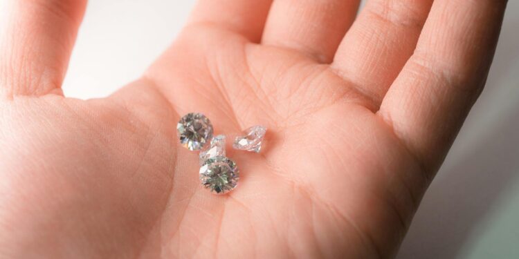 The Ultimate Guide to Gemstone Cuts: Maximizing Brilliance and Value