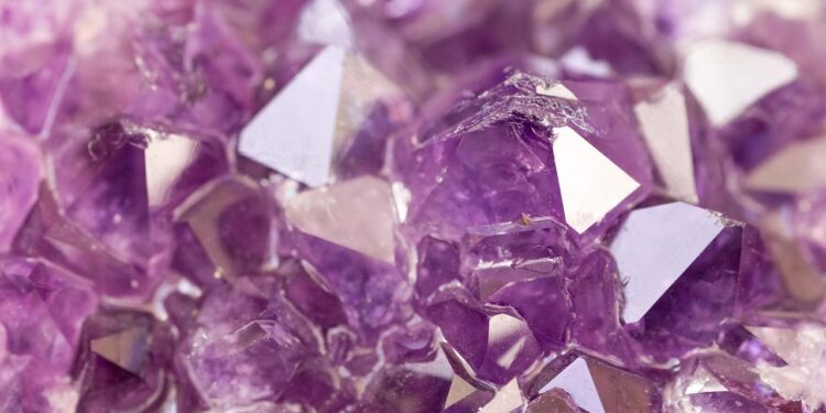 Gemstone Hardness Scale: Choosing Durable Jewelry for Every Lifestyle