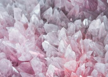 gemstone properties lore