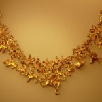 gold necklace women