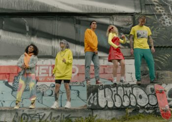 graffiti art streetwear clothing