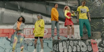 graffiti art streetwear clothing