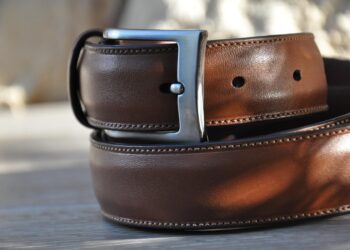 Gucci Marmont belt detail