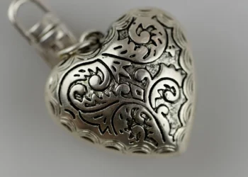 jewelry cleaner