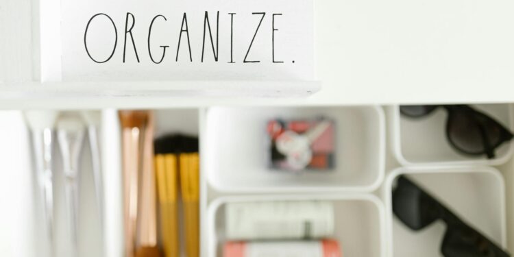Best Jewelry Organizers: Declutter Your Collection in 2026