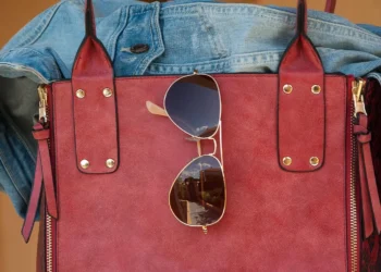 Levi’s Baby Brooklyn Knot Bag: Your Style