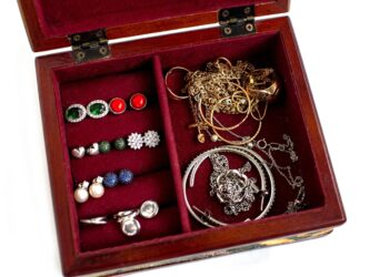 minimalist gold jewelry amazon