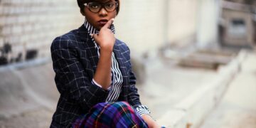 modern plaid skirt outfit