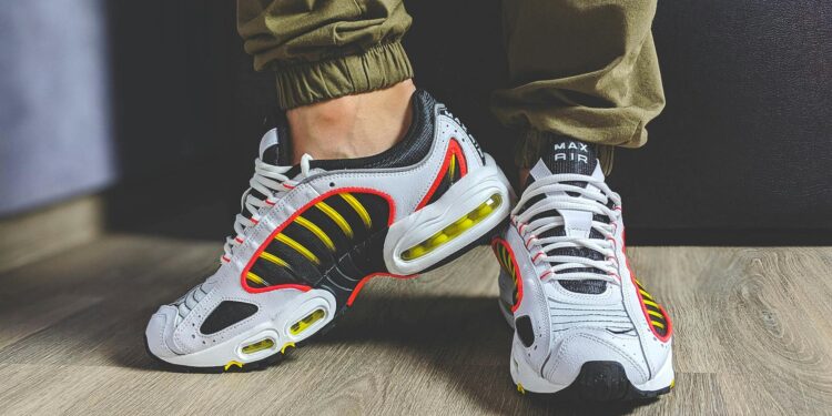 Nike Air Max 95 vs Air Max 97 side by side