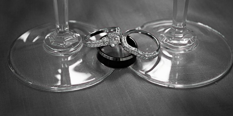 The Ultimate Guide to Platinum Wedding Bands in 2026