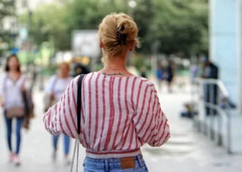 Red Top Trends: Style, Versatility & Smart Shopping