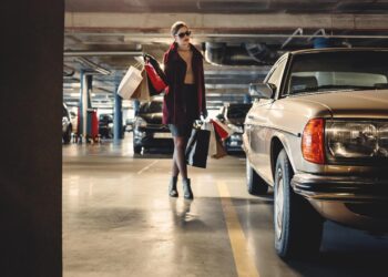 Street Style Photography: The Pulse of Modern Fashion