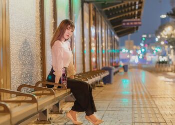 stylish beginner outfit