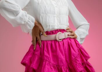 stylish white skirt outfits