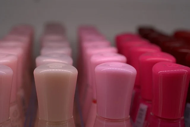 Valentines day nails: Valentine’s Day Nails: Beyond Hearts and Kisses