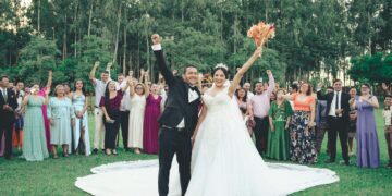wedding guest outfits