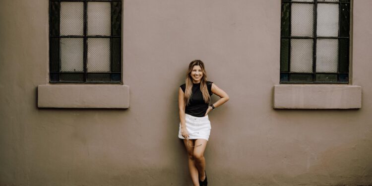 white skirt outfit