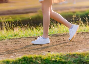 women walking shoes