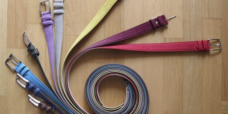ysl belt vs gucci belt