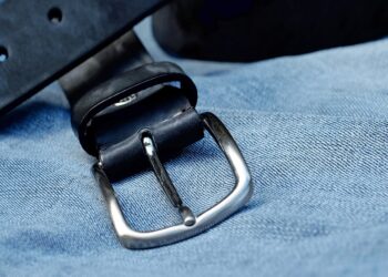 ysl vs gucci belt comparison