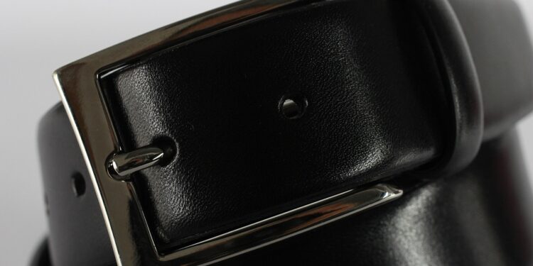 ysl monogram belt detail