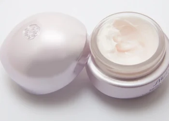 Best Anti-Aging Cream: Expert-Vetted Formulas for Youthful Skin