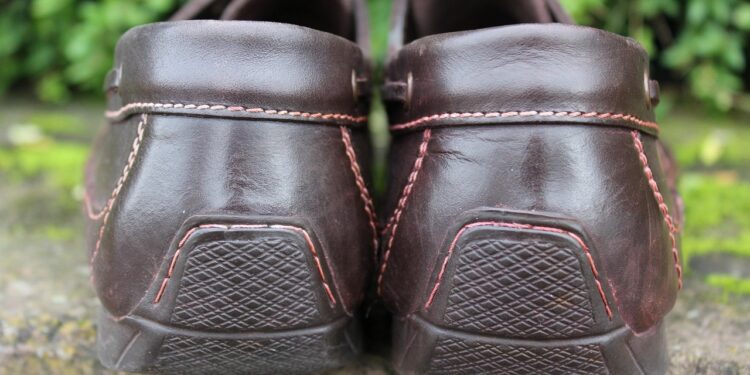 clothing brand invoice financing