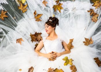 elegant ball gown wedding dress